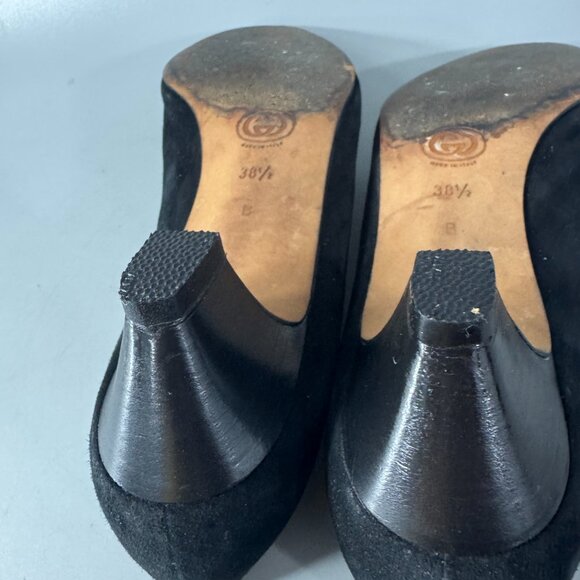 Authentic Gucci 70's-80's Black Suede/Leather w/ Micro GG Logo Pumps, Size 38.5 - Picture 10 of 14